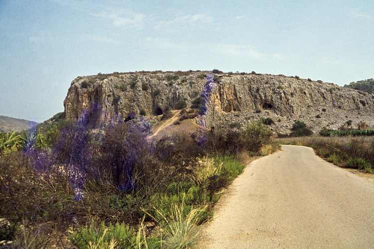 MOUNT CARMEL, prähistorische höhlen, 1979