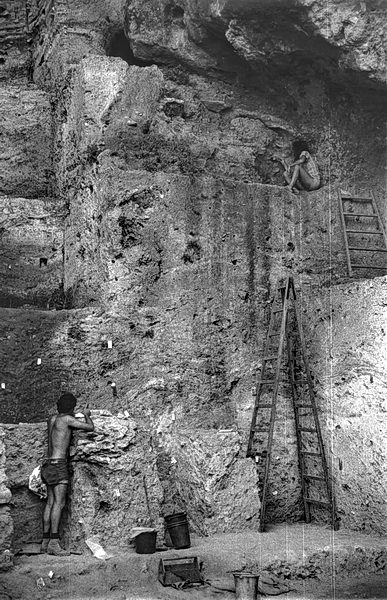 carmel-höhlen, nahal hamearot, tabun, israel 1979