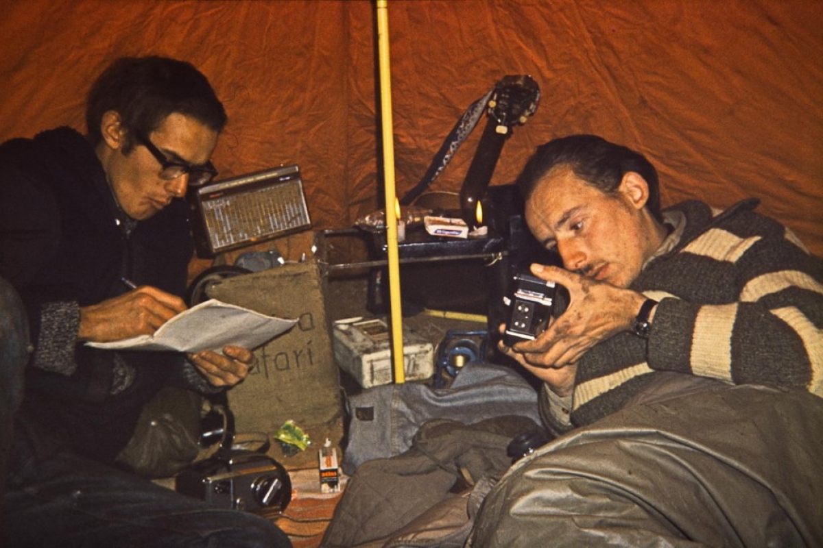 zelten beim stausee bin el ouidane, marokko 1969