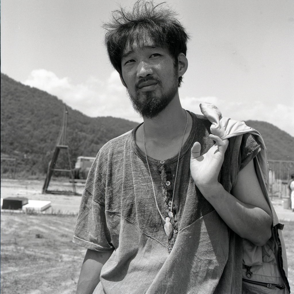 lee, sang-jin, bildhauer, natur und kunst-symposion, kongju, südkorea 1991