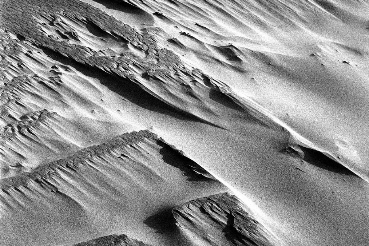 strukturen am meer, kniepsand, amrum 2003, schwarz-weiß