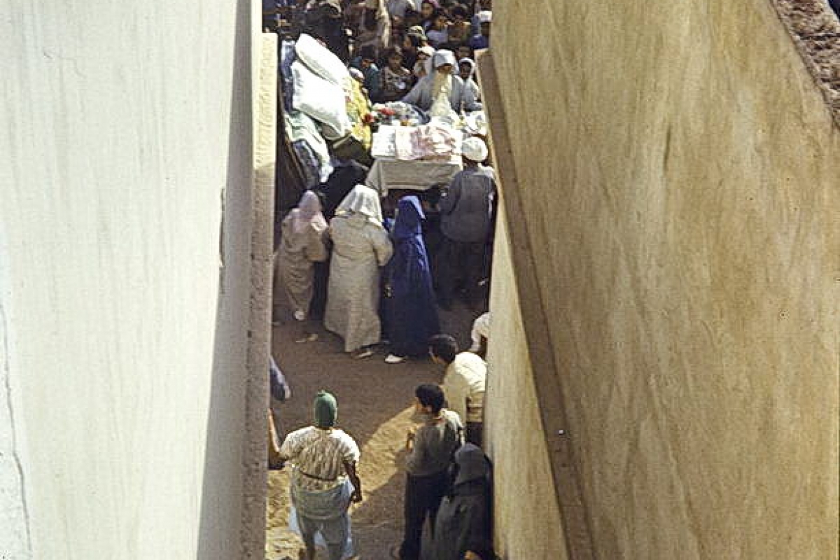 hochzeit ahmed + fatna, der hochzeitswagen kommt, casablanca, marokko 1968