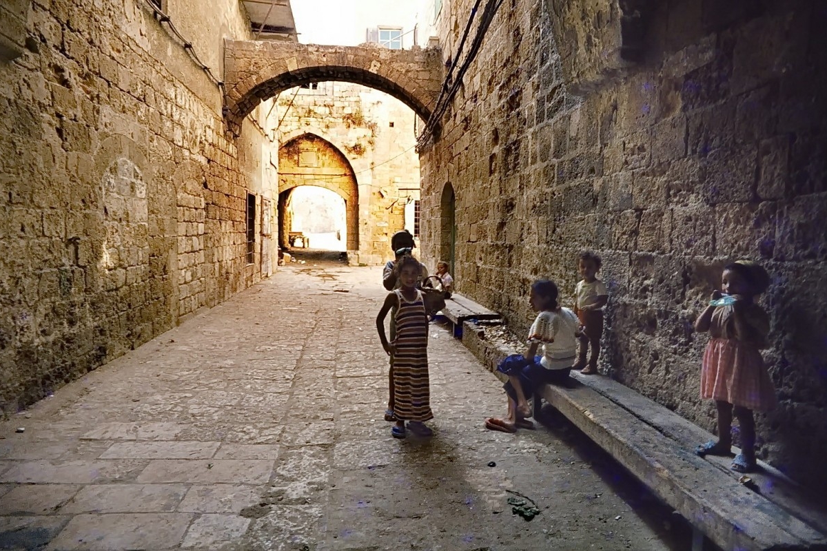 kinder in der altstadt akko, israel 1978